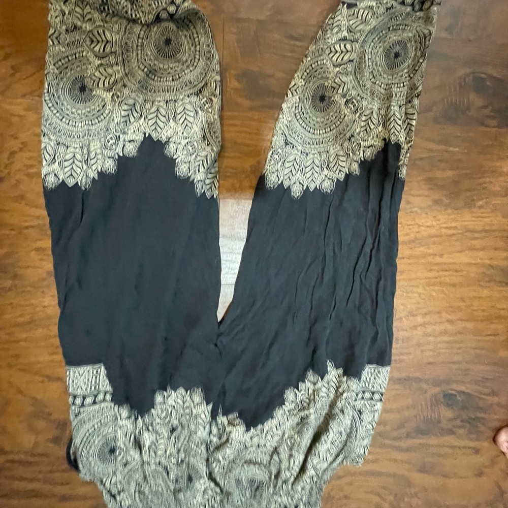 Chic Black and Gold Women's Wide Leg Pants
